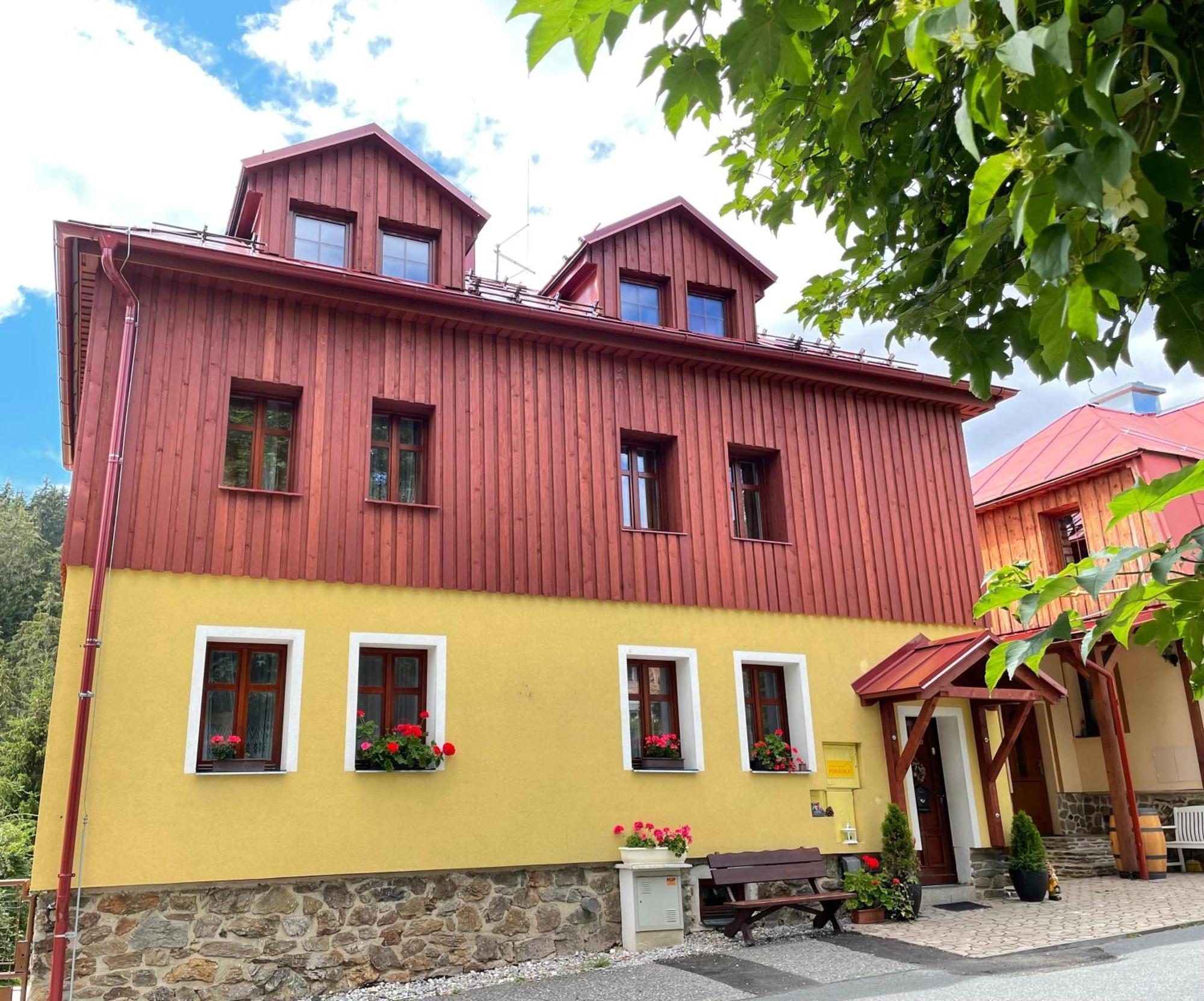Penzion Pohadka Železná Ruda Zewnętrze zdjęcie