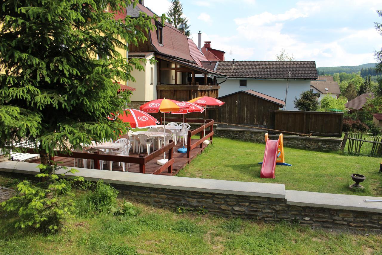 Penzion Pohadka Železná Ruda Zewnętrze zdjęcie